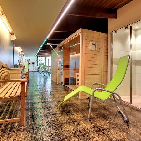Hotel Kapriol フォルガリダ エクステリア 写真